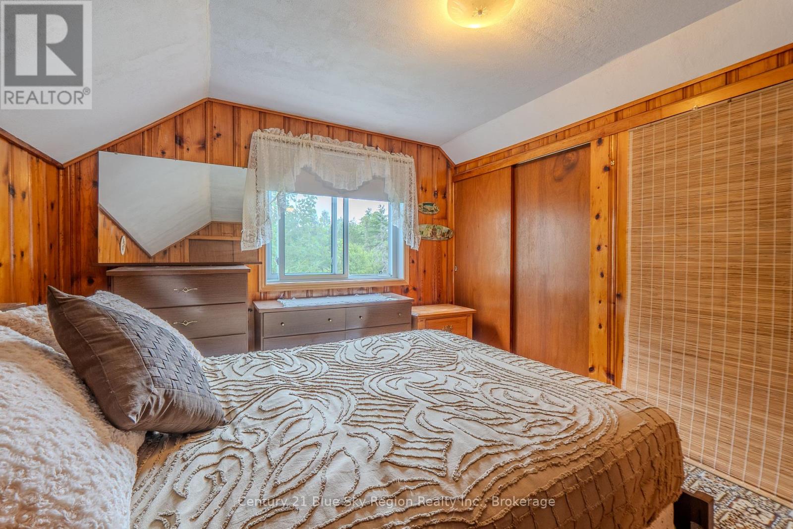 73 O'CONNOR DRIVE - 20