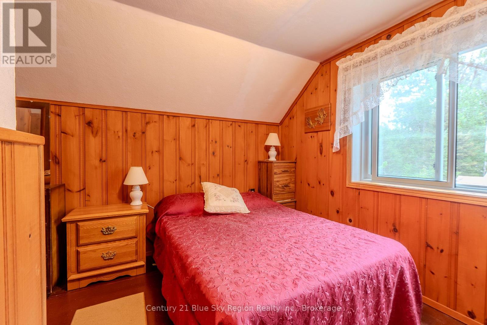 73 O'CONNOR DRIVE - 22