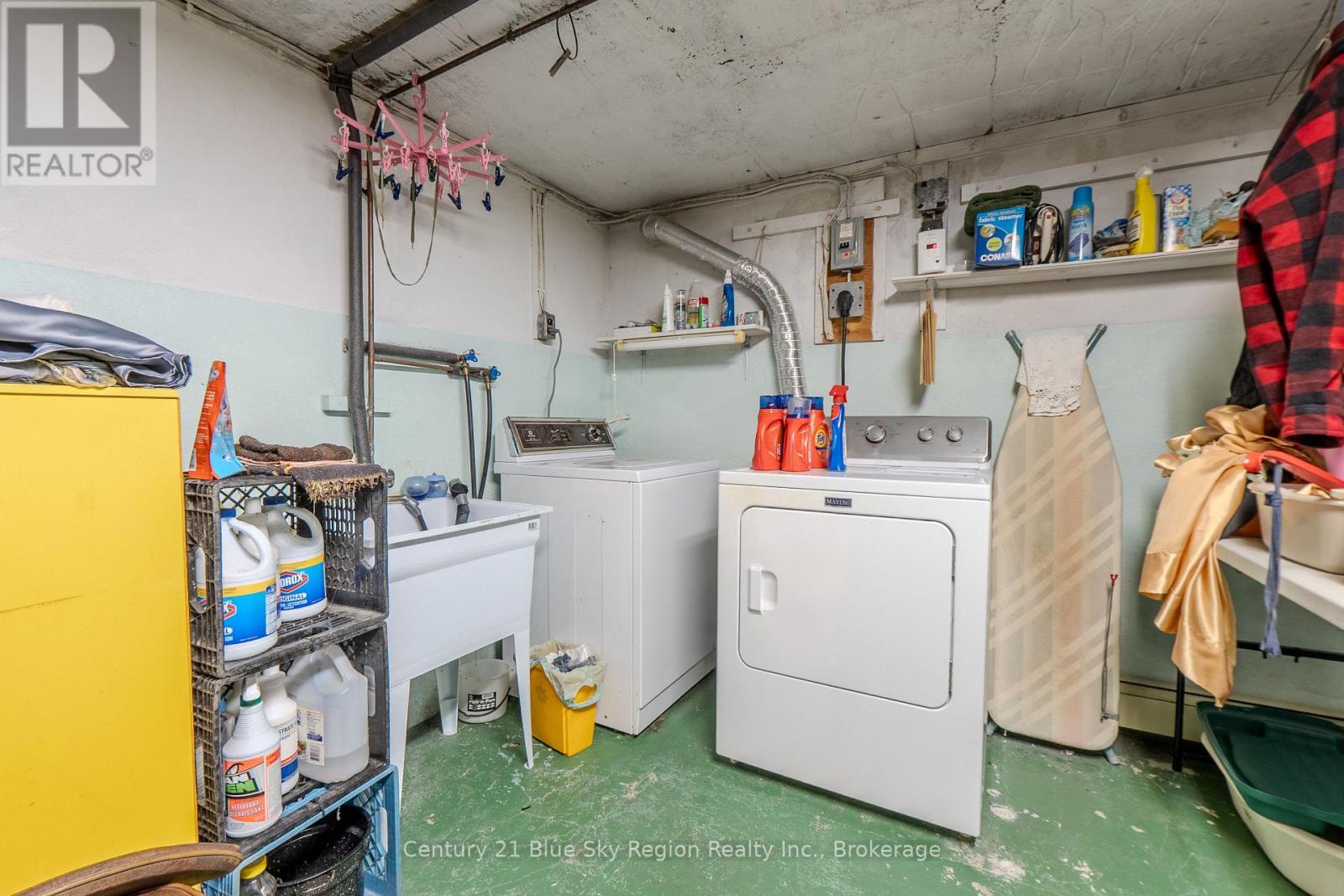 73 O'CONNOR DRIVE - 23