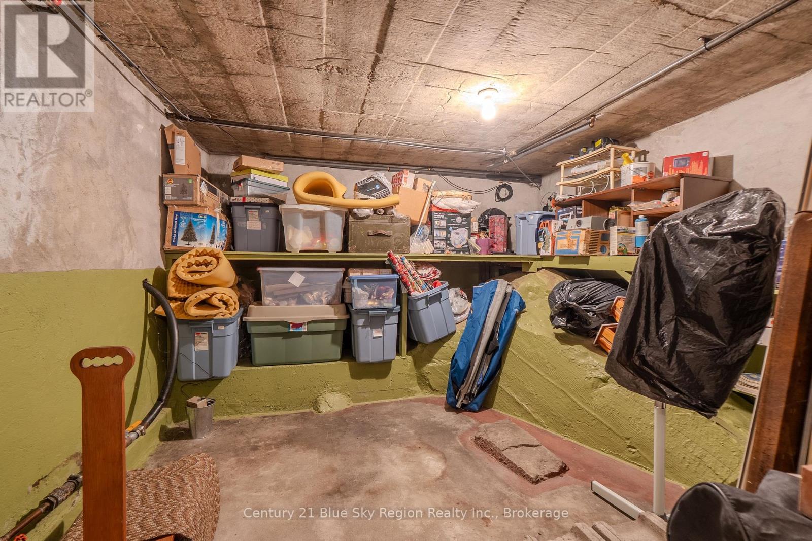73 O'CONNOR DRIVE - 25