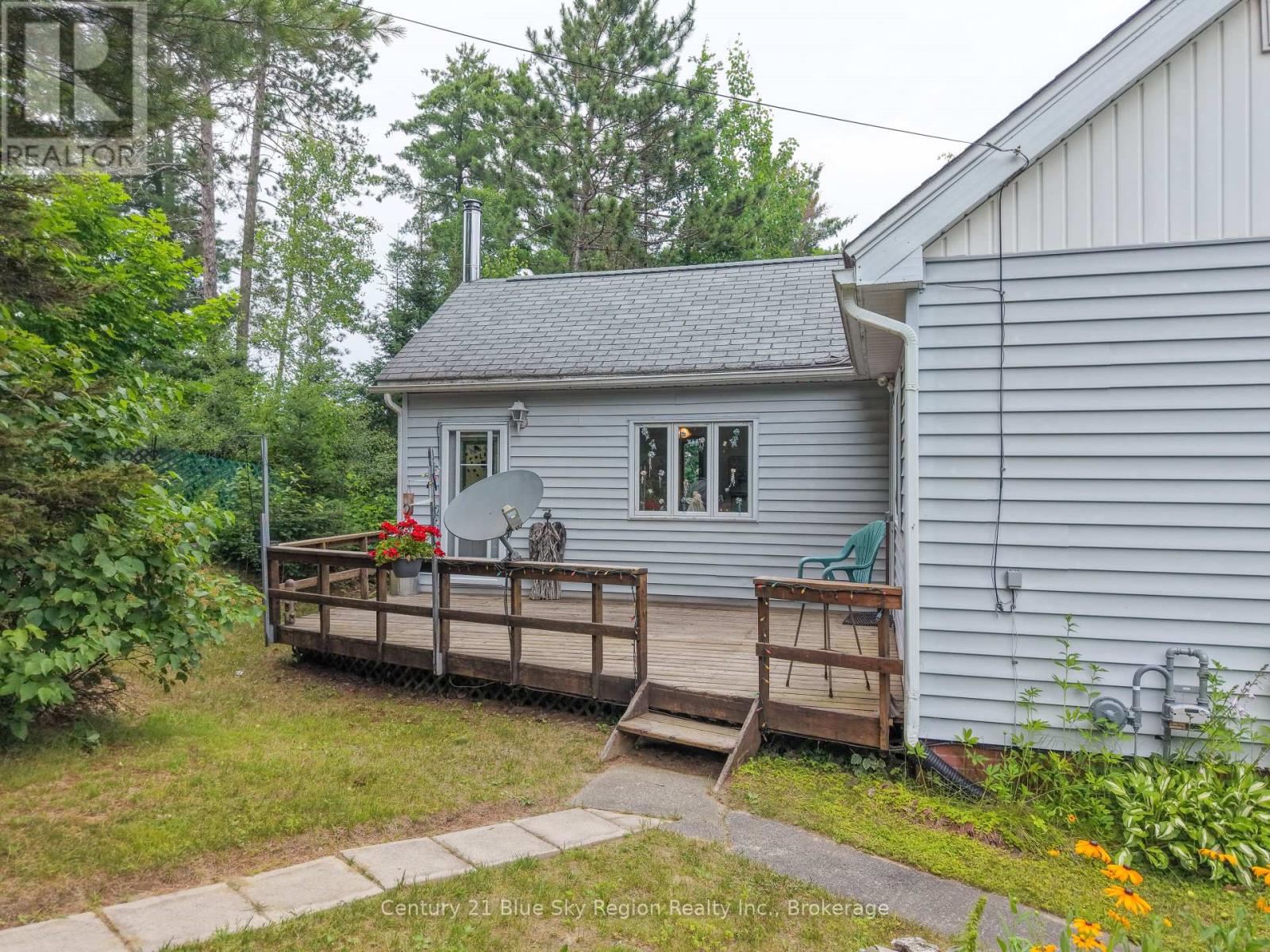 73 O'CONNOR DRIVE - 3