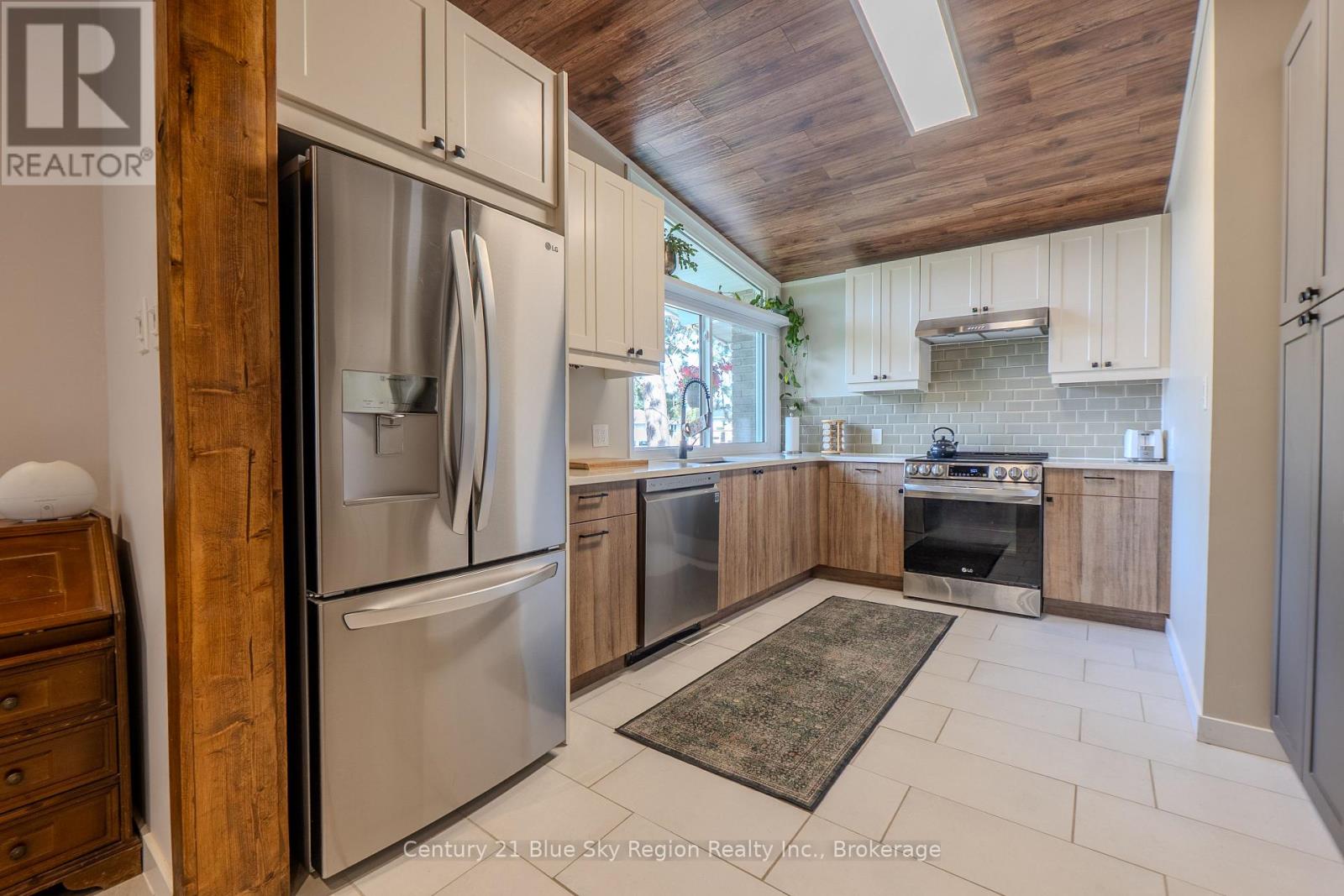 1440 JANE STREET - Image 13