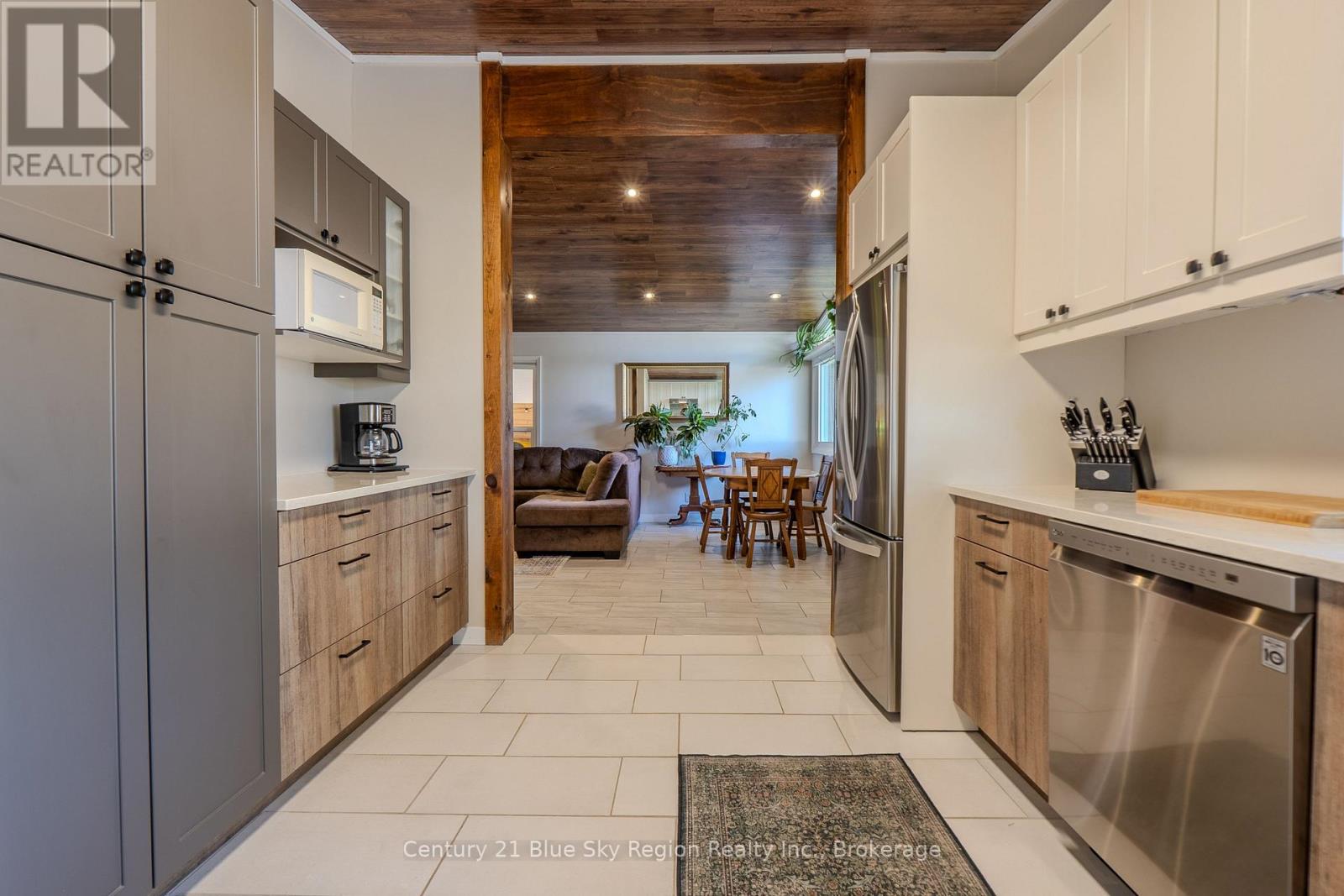 1440 JANE STREET - Image 18