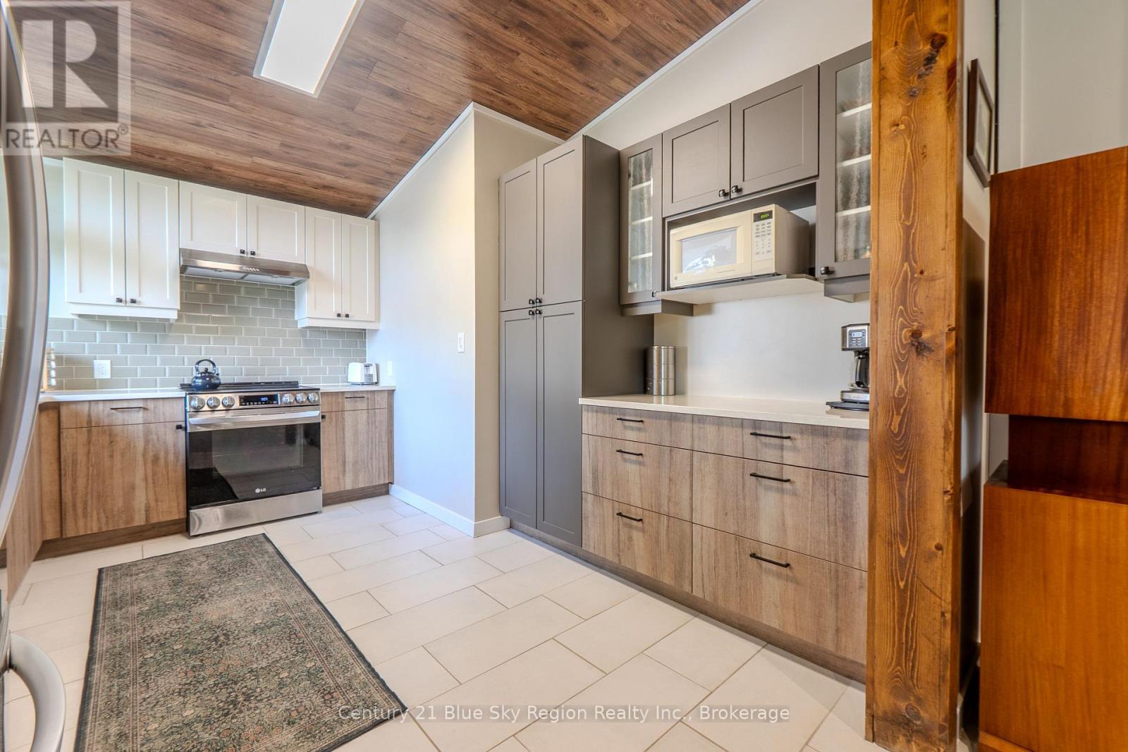 1440 JANE STREET - Image 19