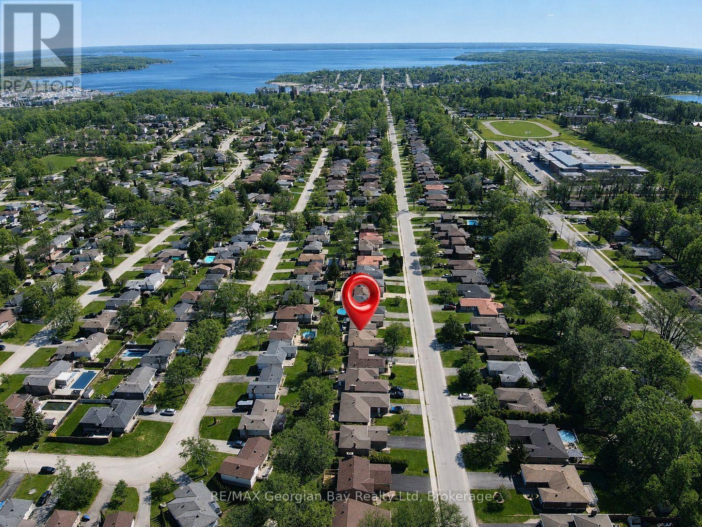 1032 DOMINION AVENUE - 30