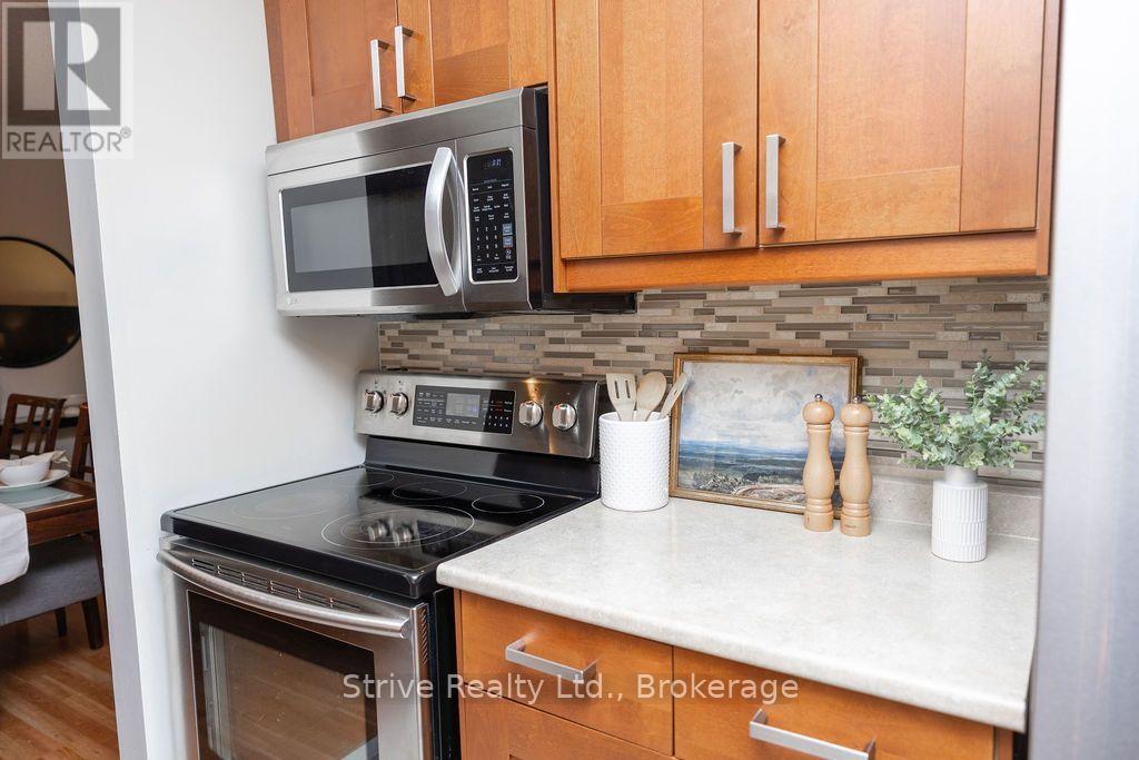 54 DEVERILL CRESCENT - 13