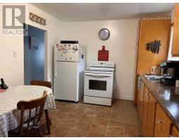 39 Montagnais Road thumbnail 6