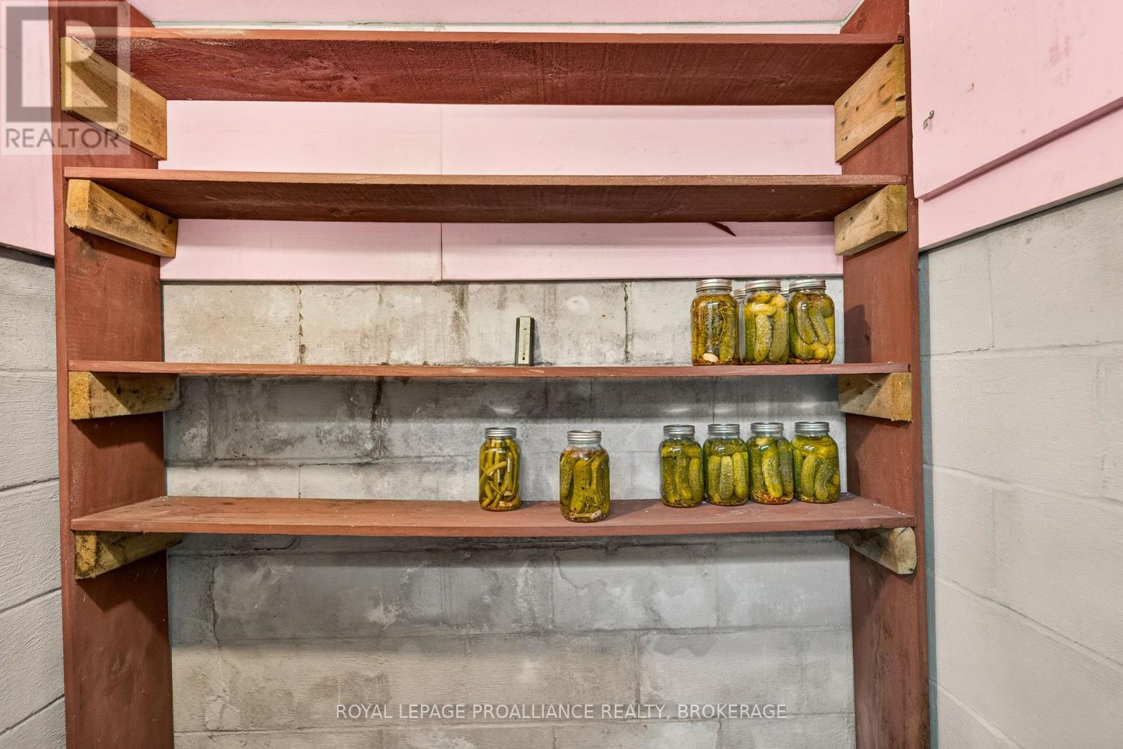 47 RIVERVIEW DRIVE - Image 31