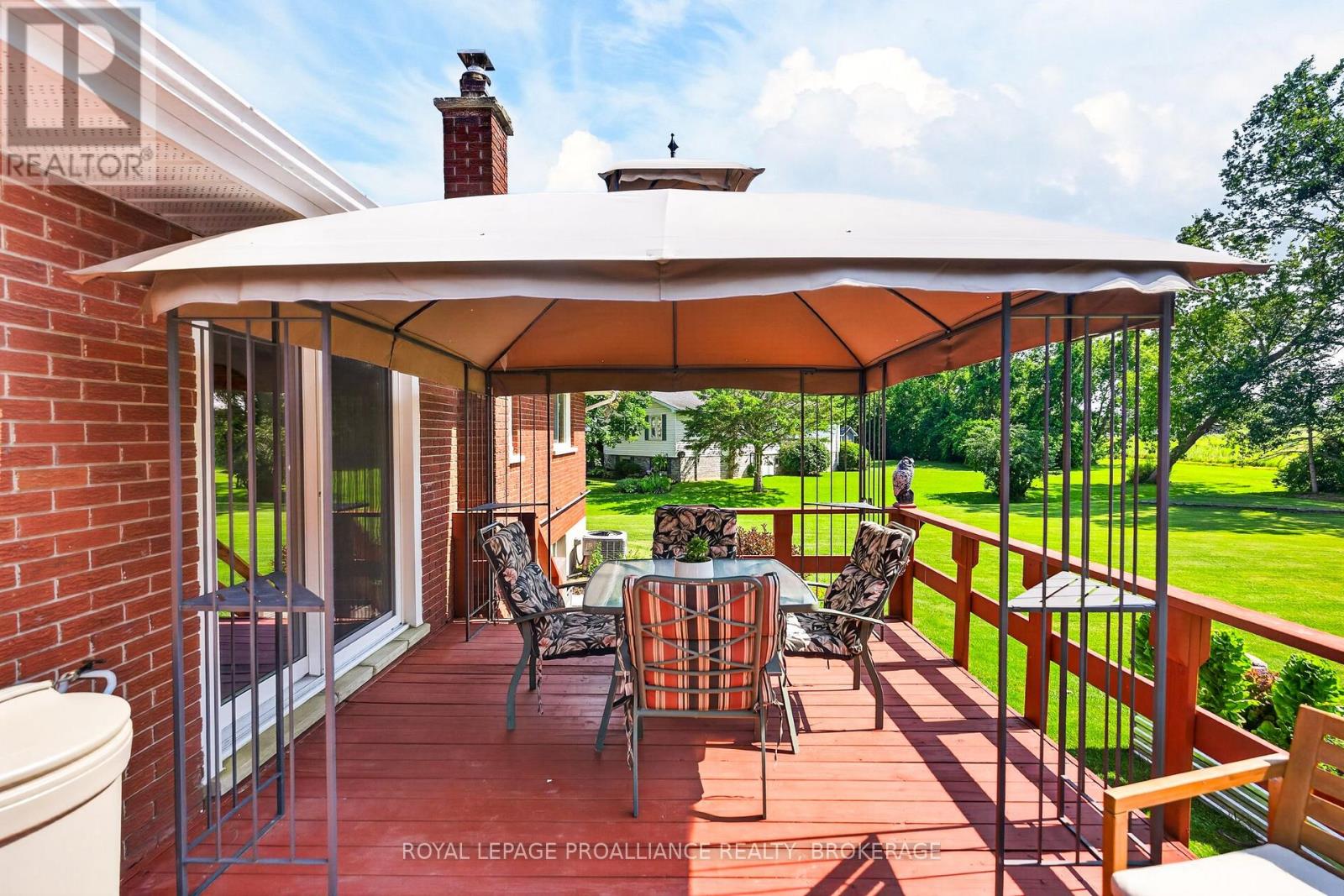 47 RIVERVIEW DRIVE - Image 38