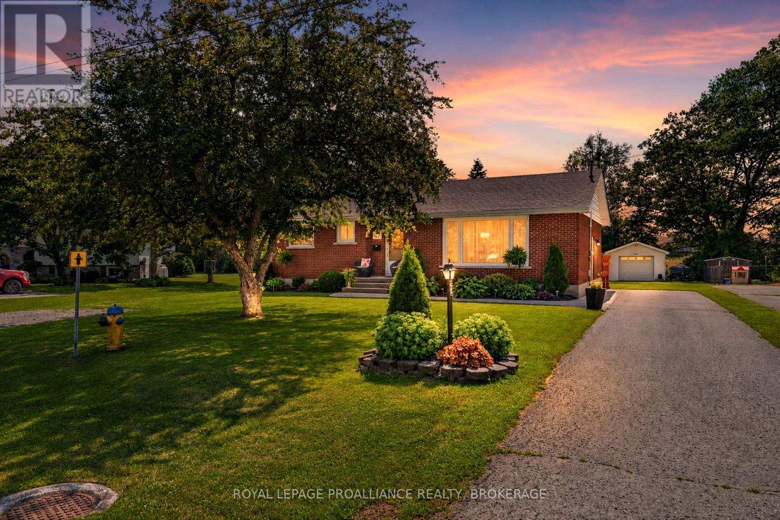 47 RIVERVIEW DRIVE - Image 48