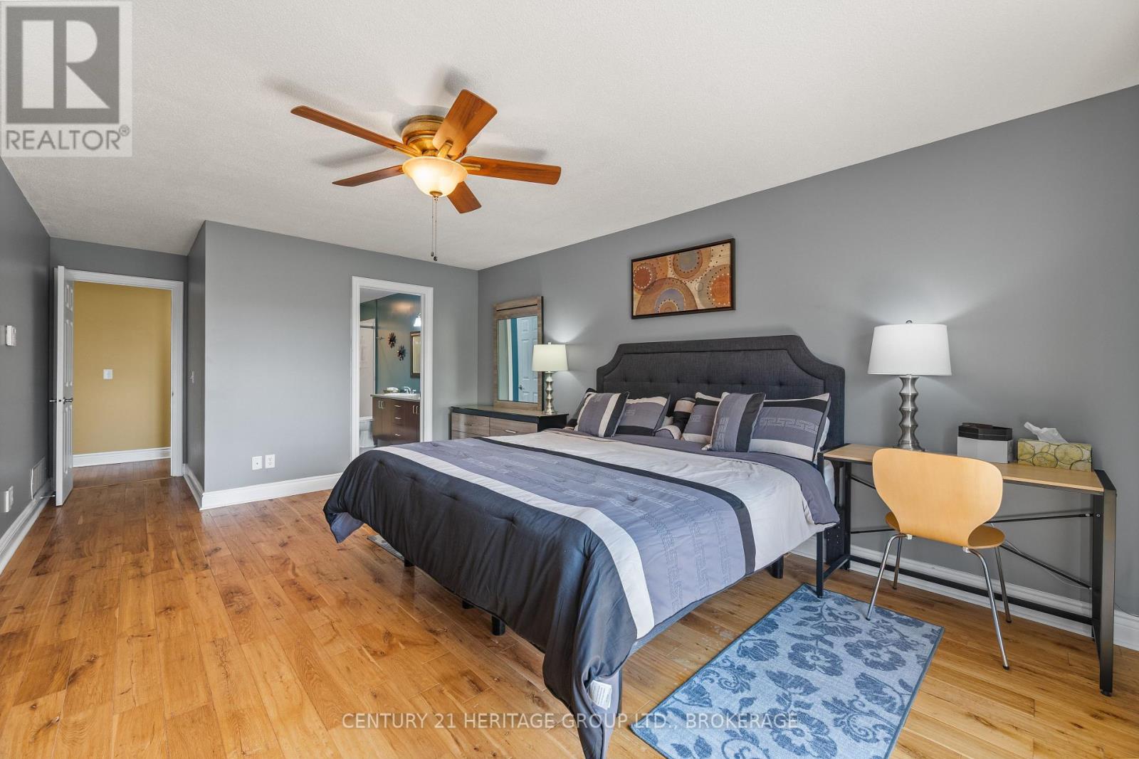 100 BRITANNIA CRESCENT - Image 32