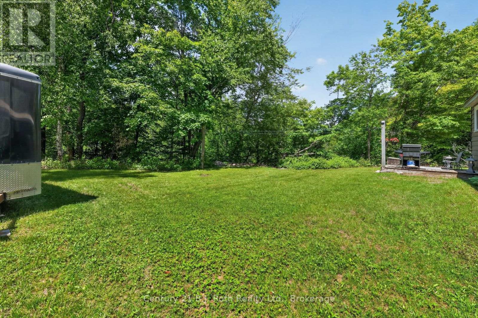 1020 ROSSEAU LAKE ROAD 1 - 27