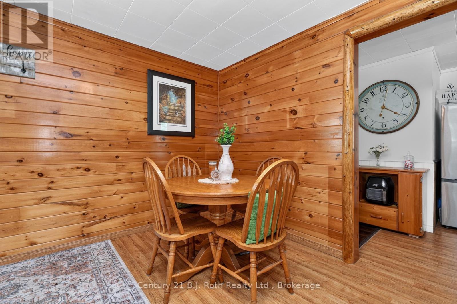 1020 ROSSEAU LAKE ROAD 1 - 6