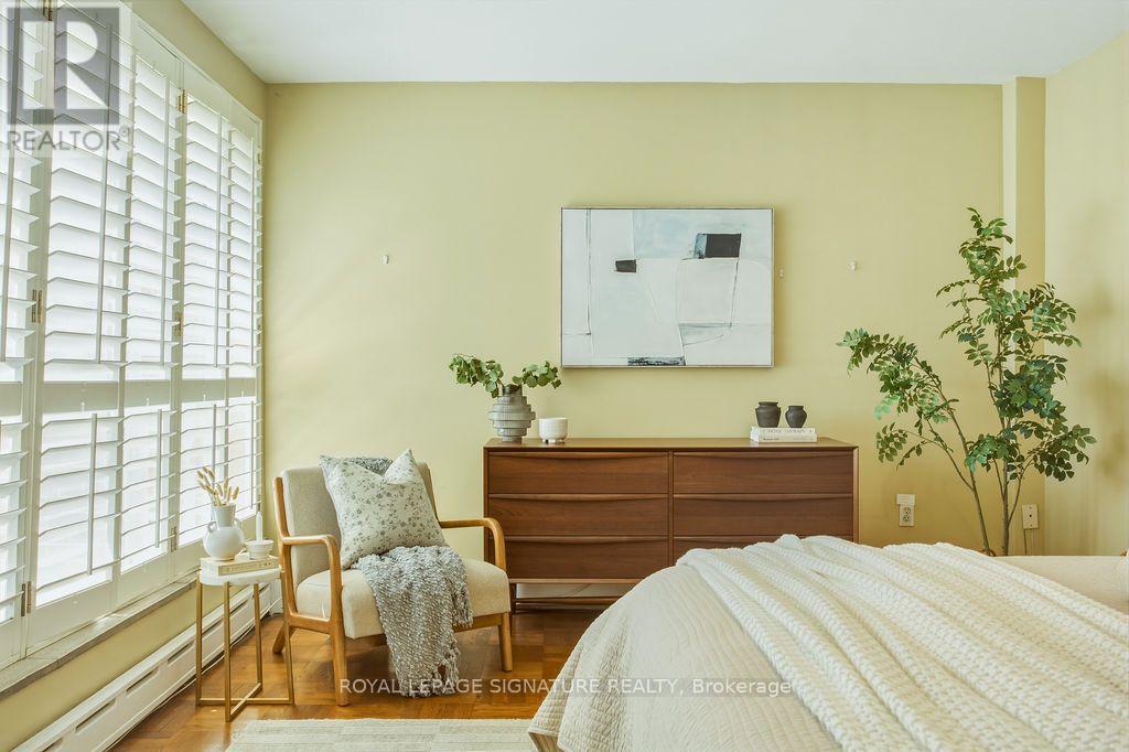 #203 30 ELM AVENUE - 15