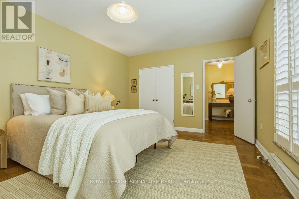 #203 30 ELM AVENUE - 16
