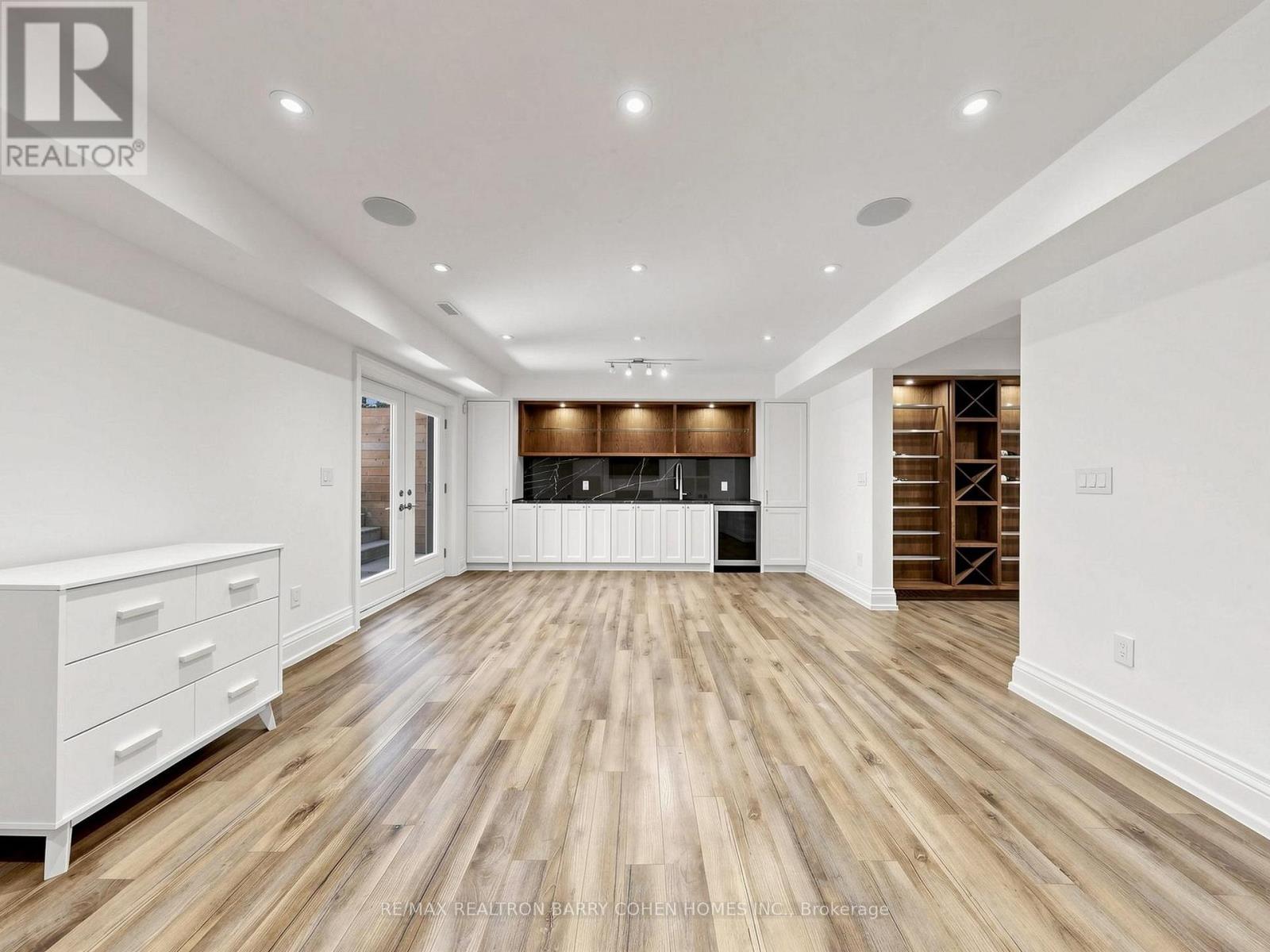 96 SOUTHVALE DRIVE - 42