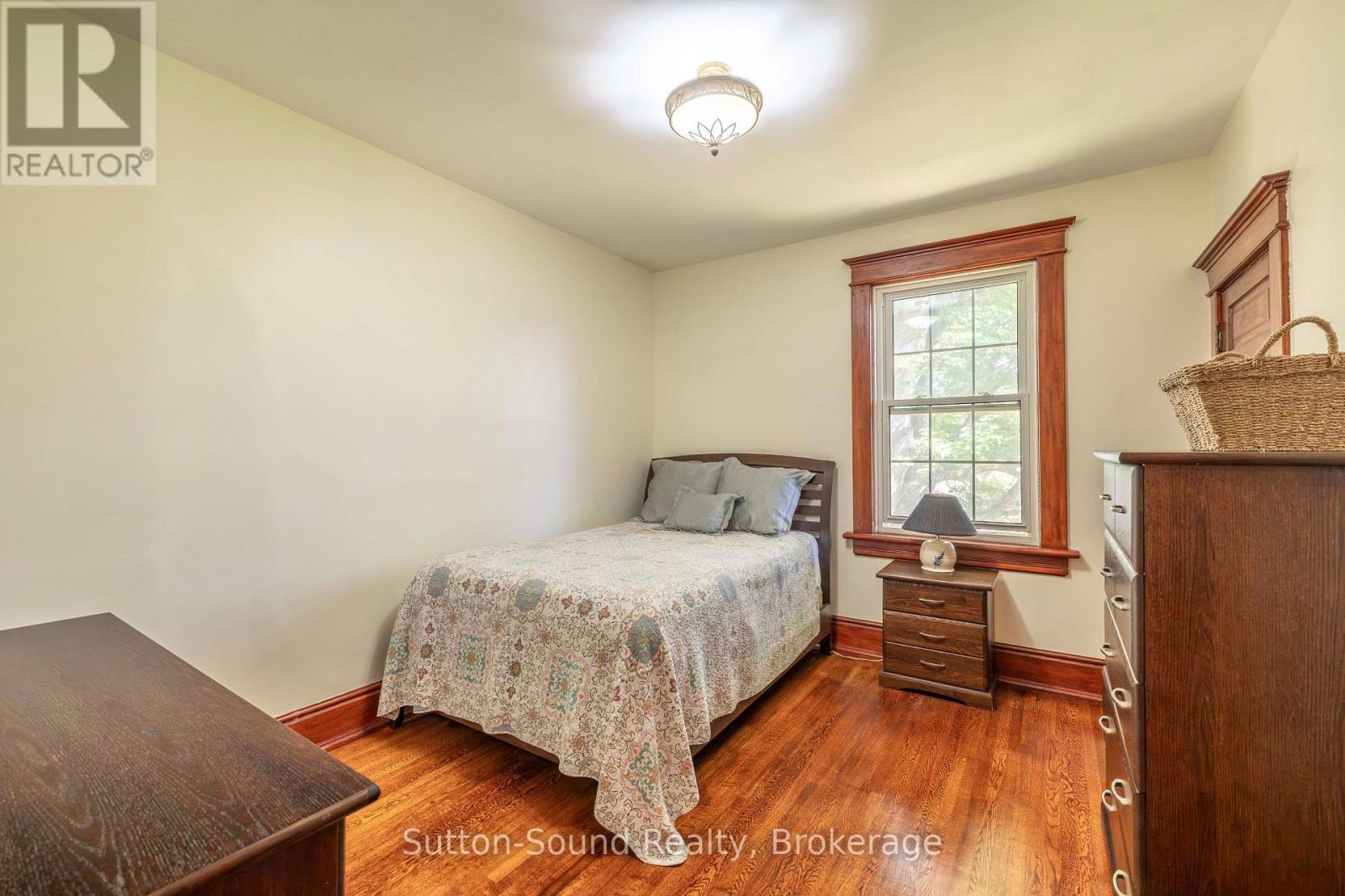 296 GARAFRAXA STREET - Image 15