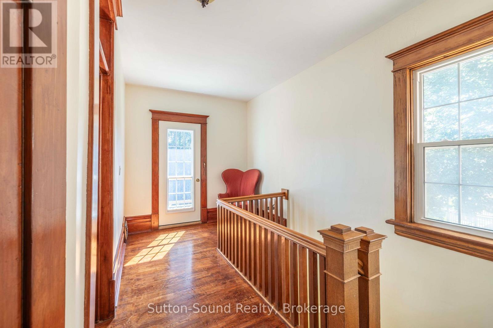 296 GARAFRAXA STREET - Image 18
