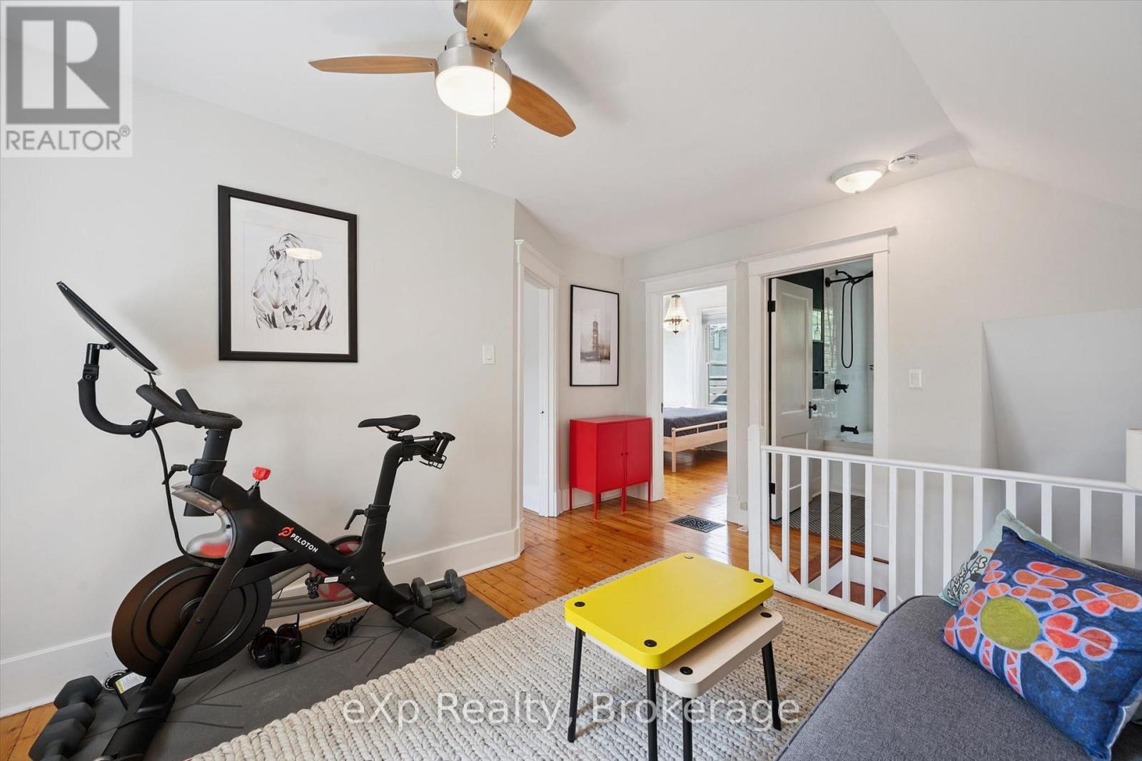 131 SURREY STREET E - 22
