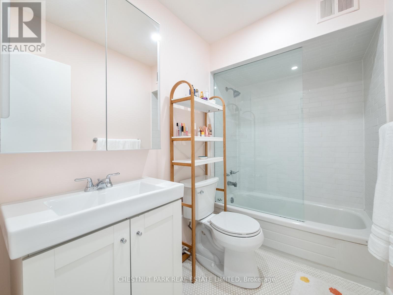 113 COTTINGHAM STREET - 23