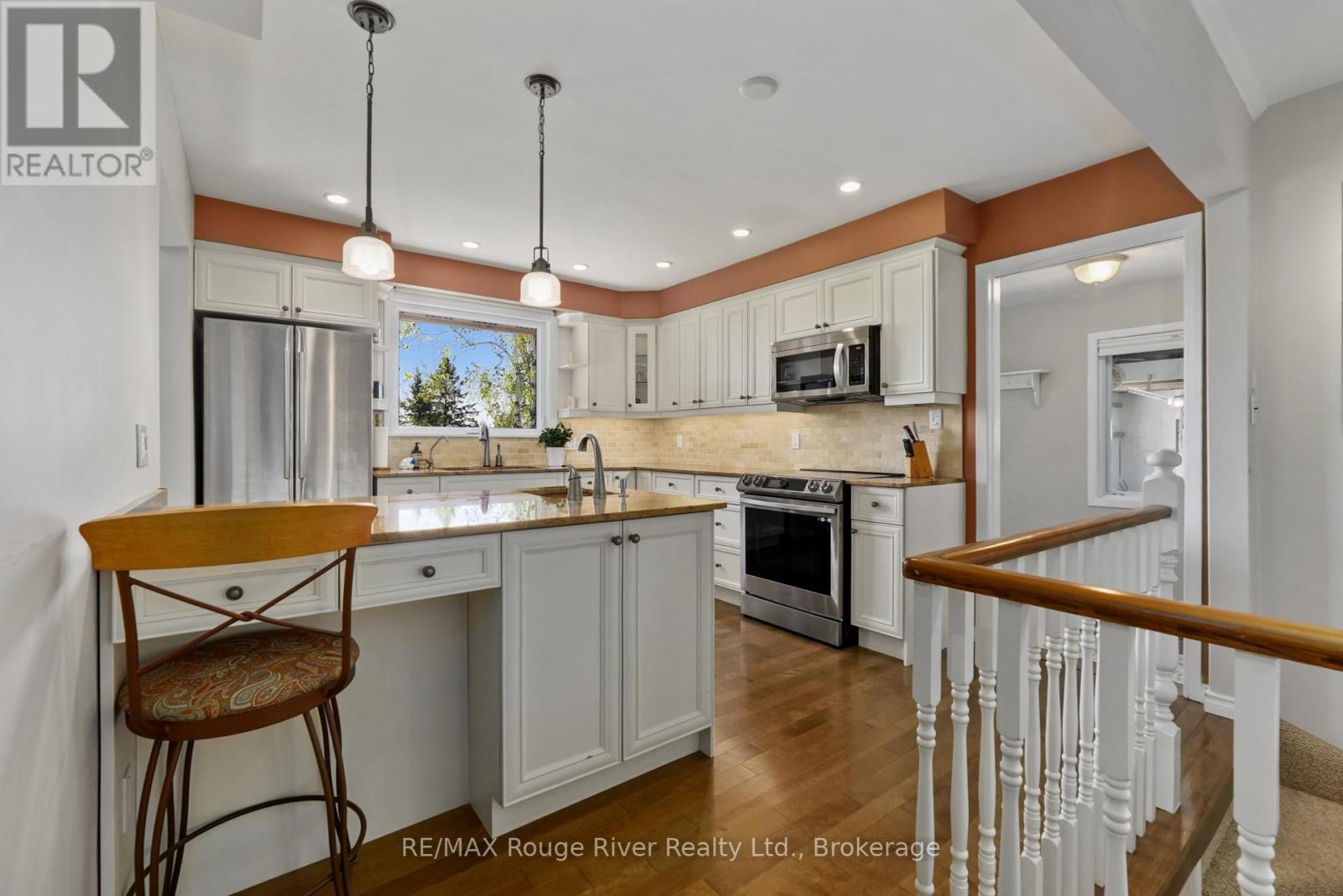 3625 ALNWICK HILL ROAD - 21