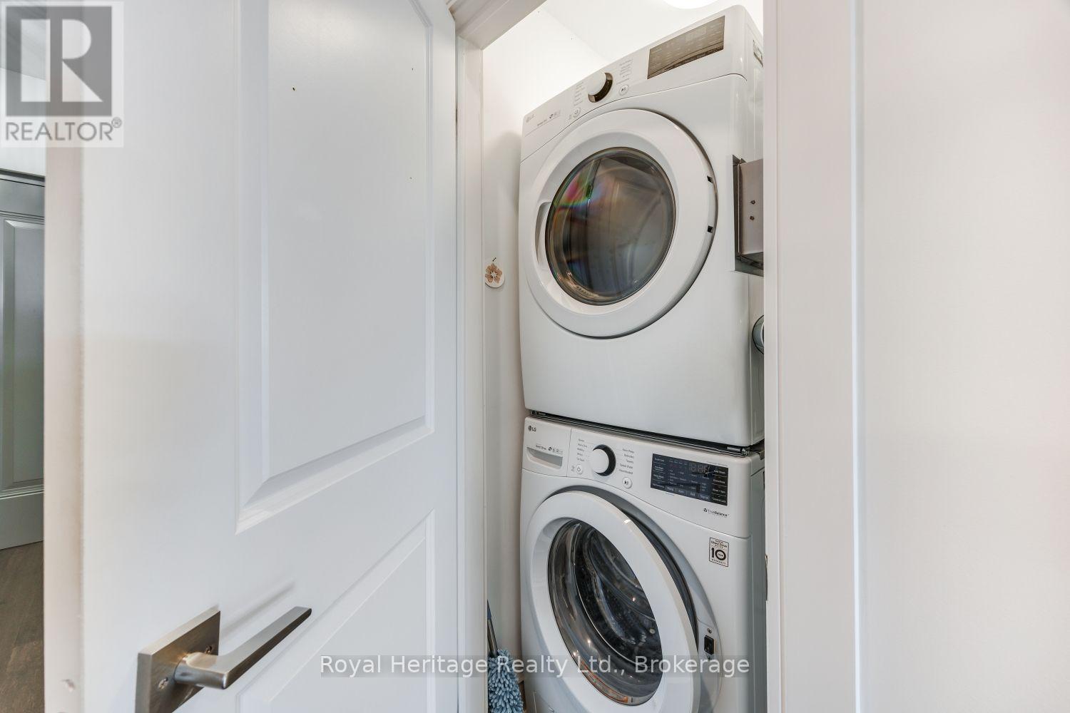 #412 135 ORR STREET - 11