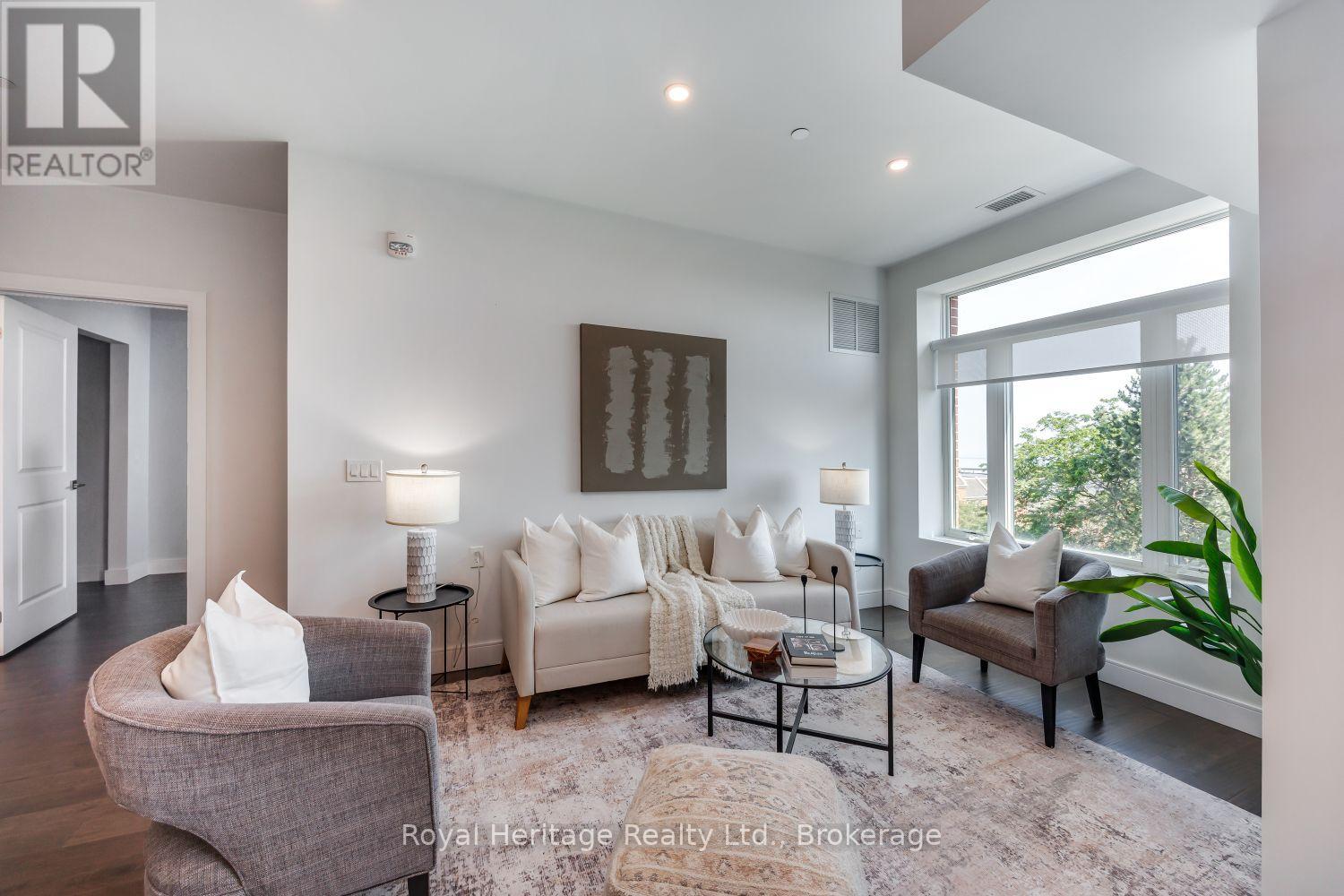 #412 135 ORR STREET - 15
