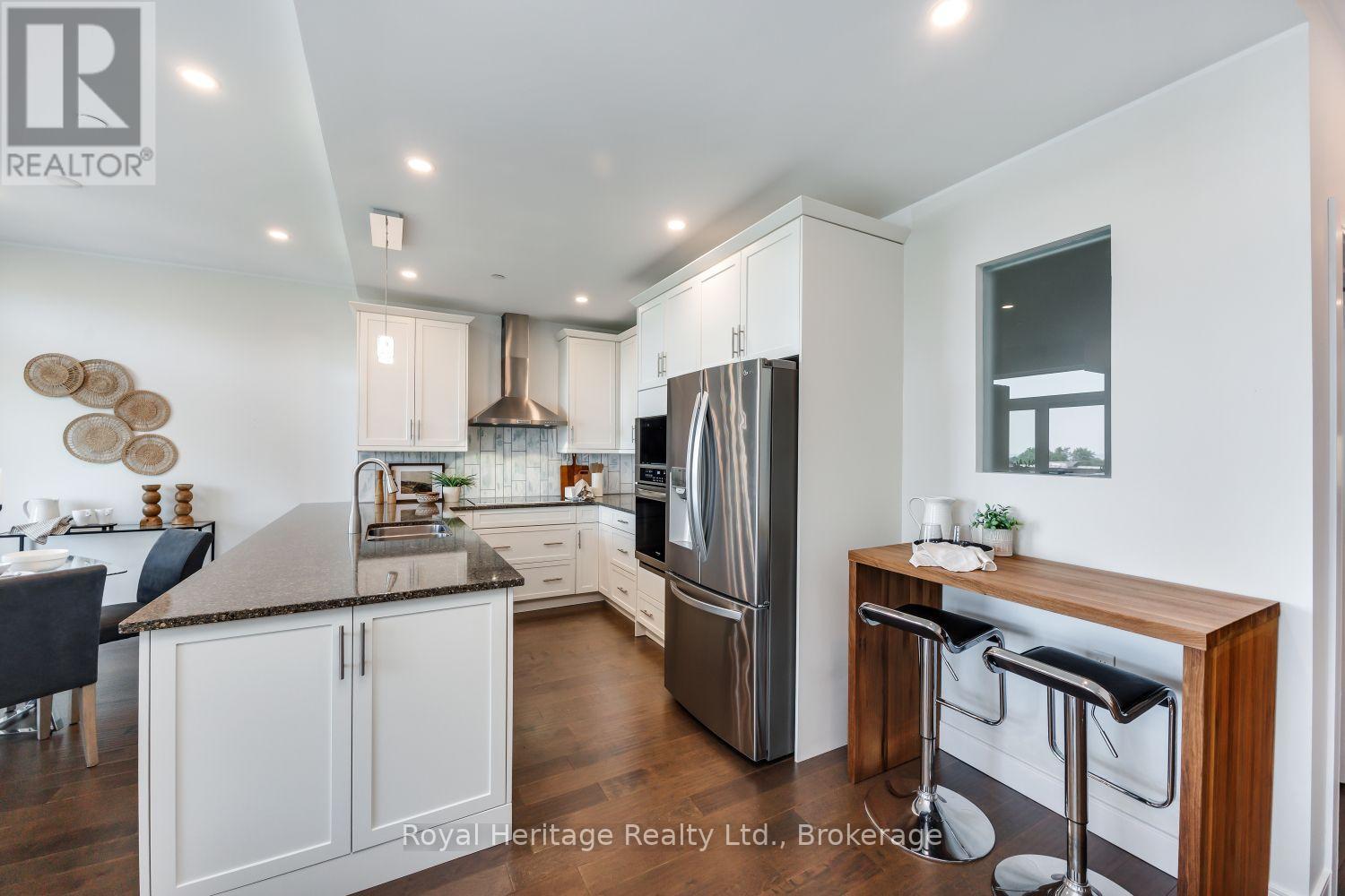#412 135 ORR STREET - 18