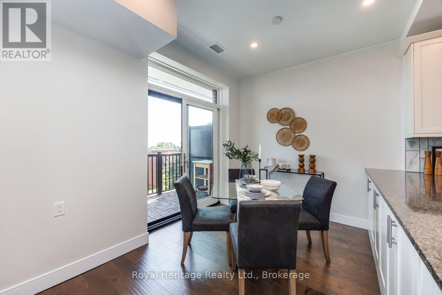 #412 135 ORR STREET - 23