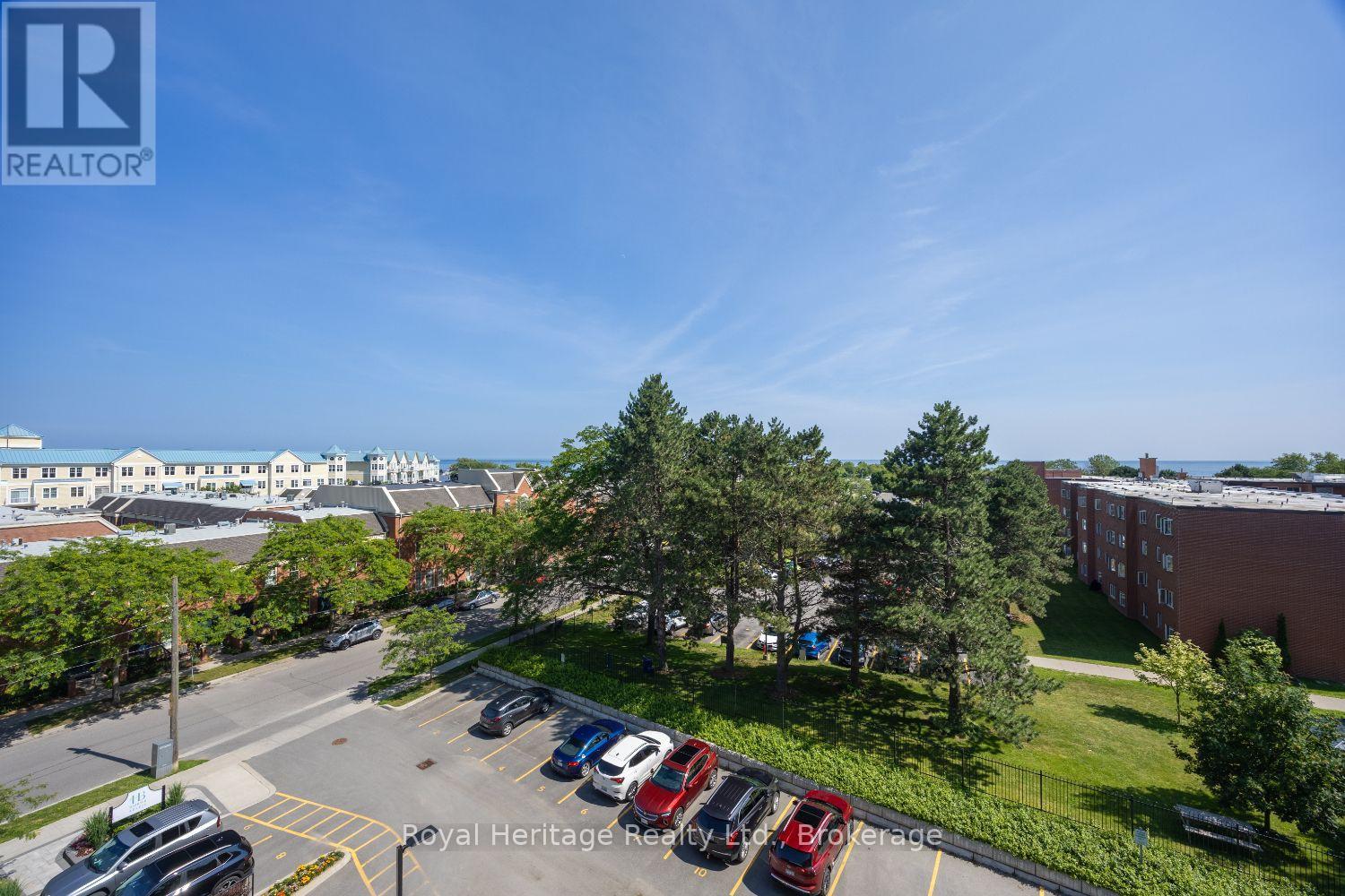 #412 135 ORR STREET - 39