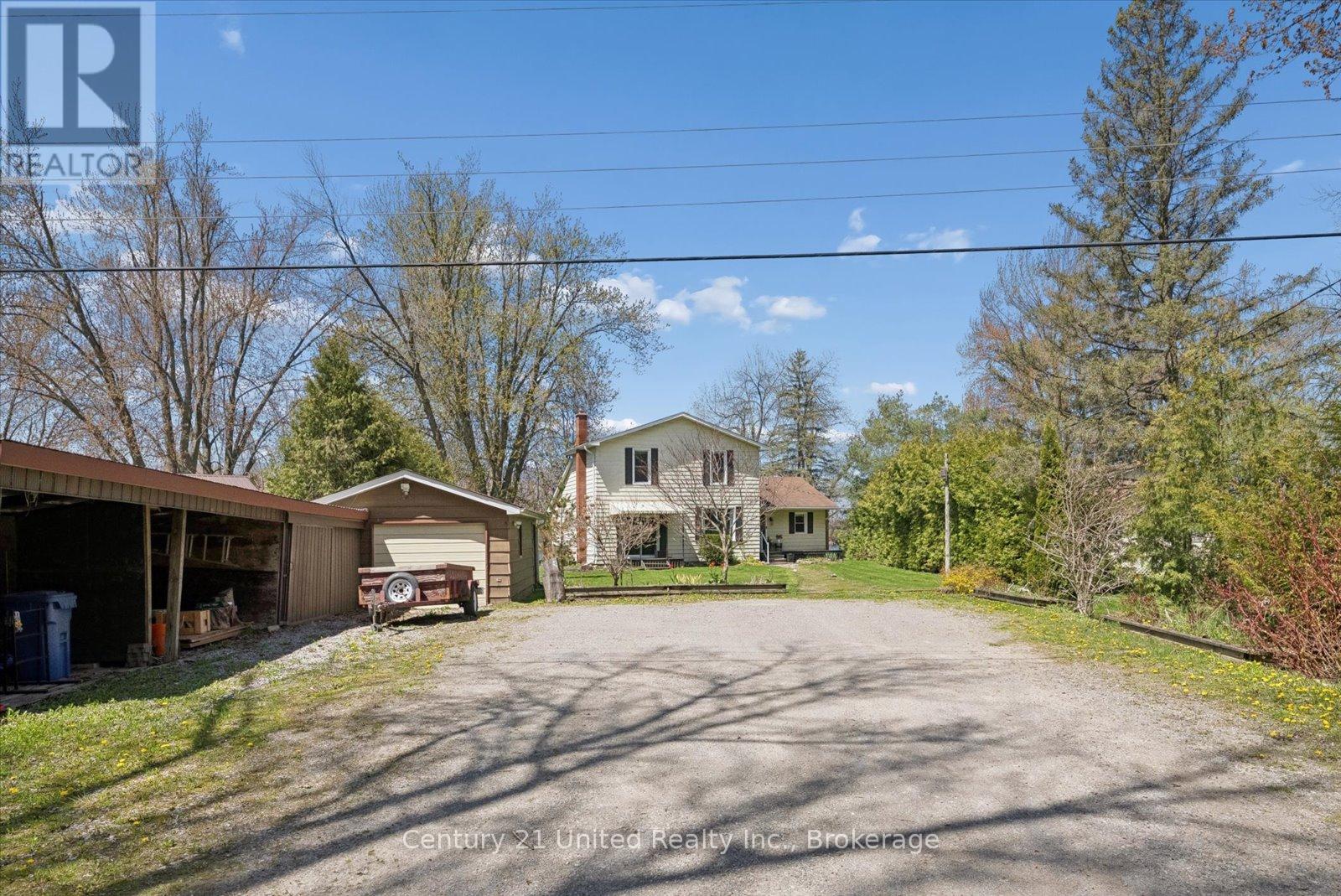 266 GREENWOOD ROAD - 34