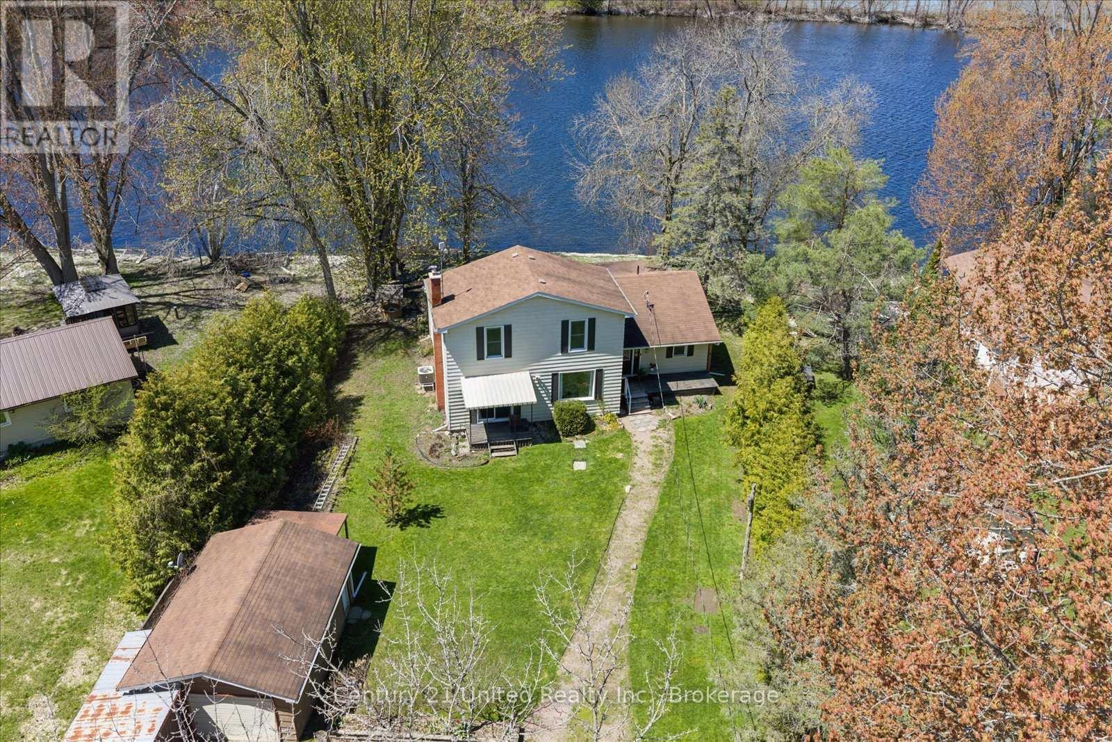 266 GREENWOOD ROAD - 35