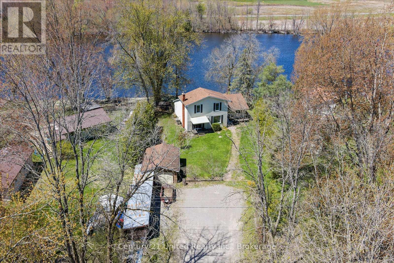 266 GREENWOOD ROAD - 37