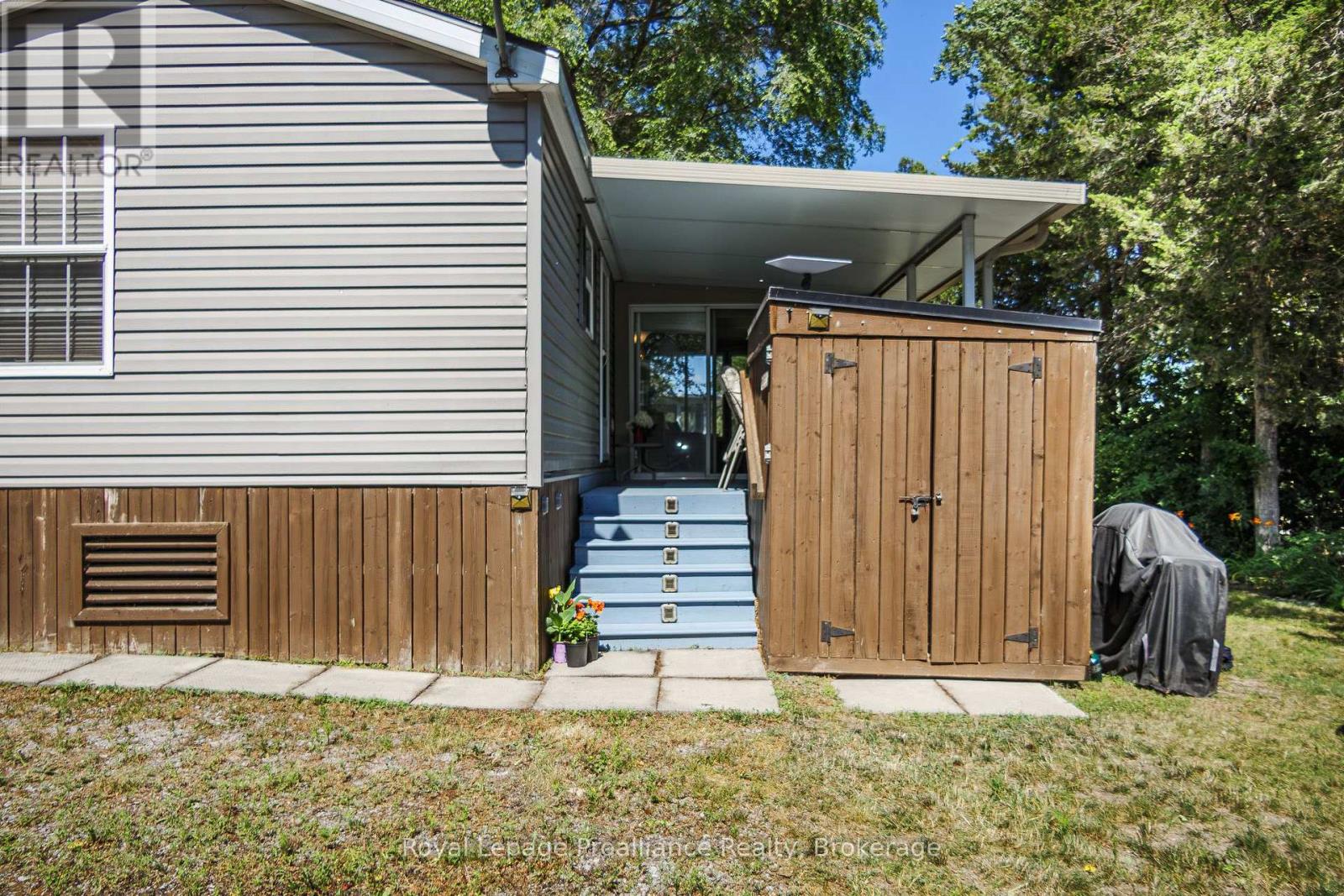 486 CTY RD 18 - 5 COVE BAY LANE - 21
