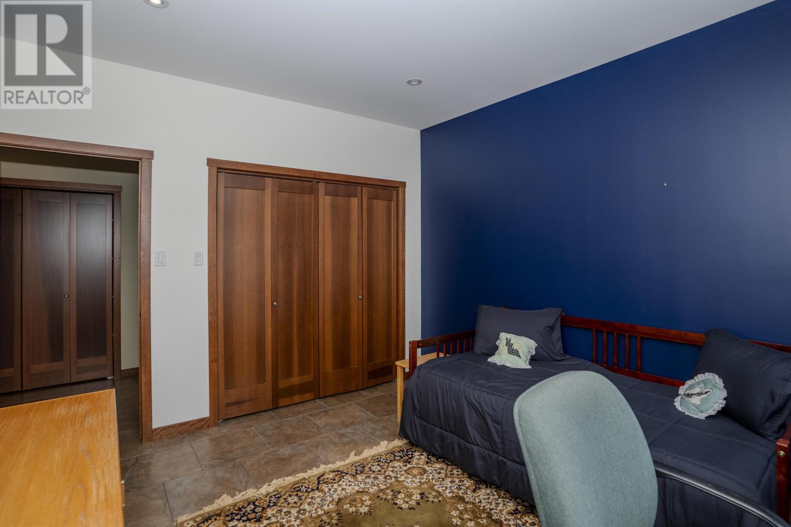 1106 MAHOGANY PL - 28