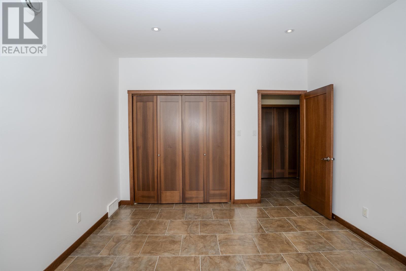 1106 MAHOGANY PL - 26