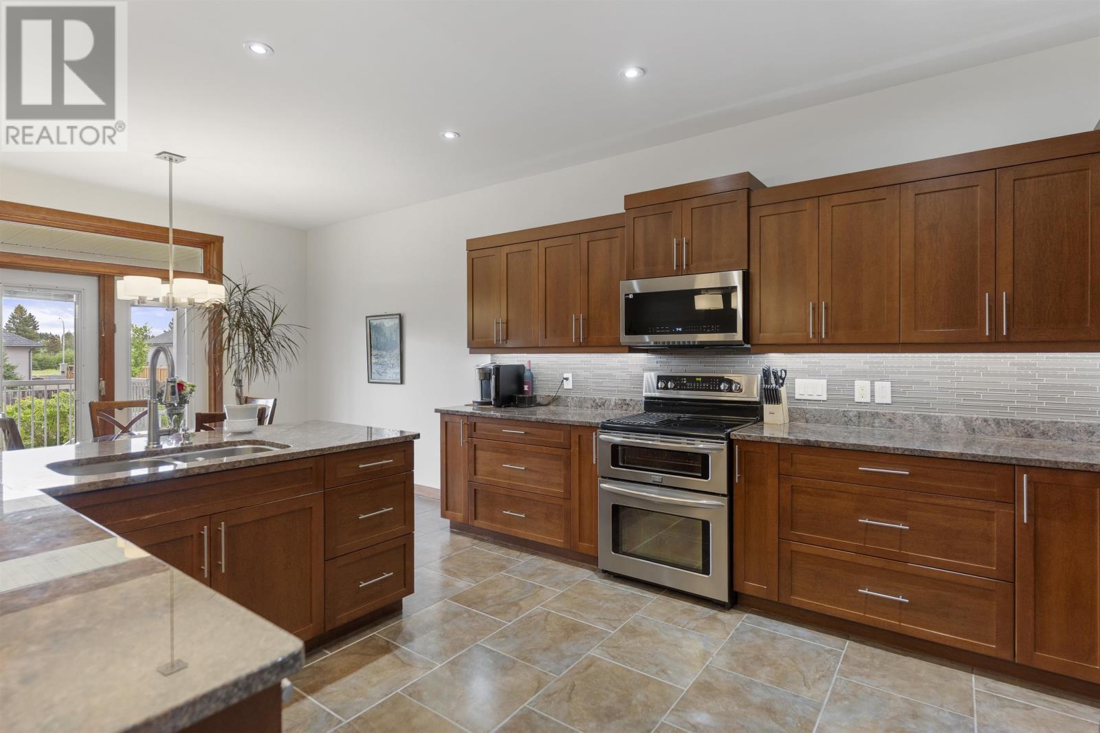 1106 MAHOGANY PL - 7
