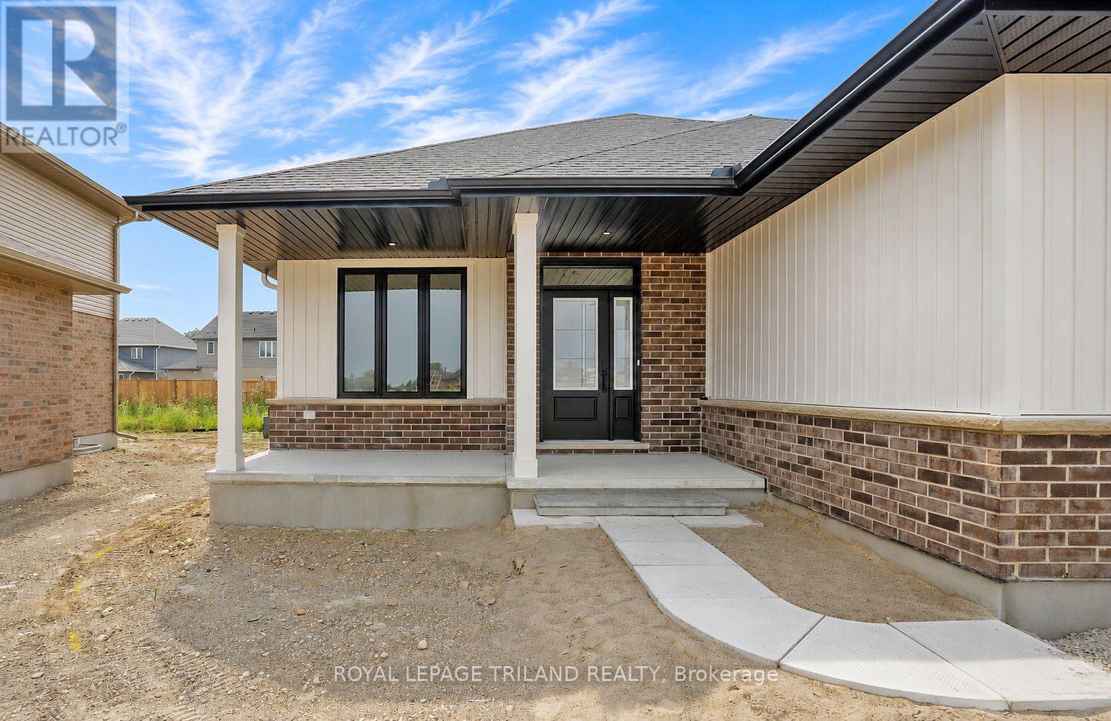 155 SHAW VALLEY DRIVE - 3