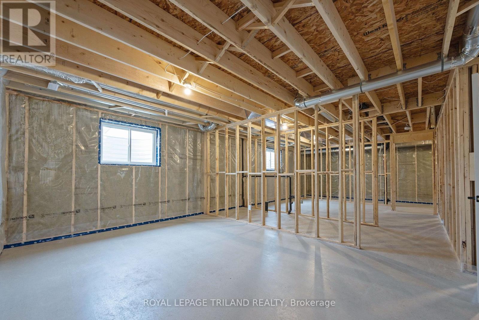 155 SHAW VALLEY DRIVE - 37