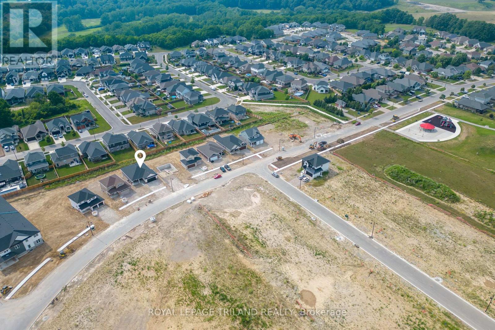 155 SHAW VALLEY DRIVE - 47