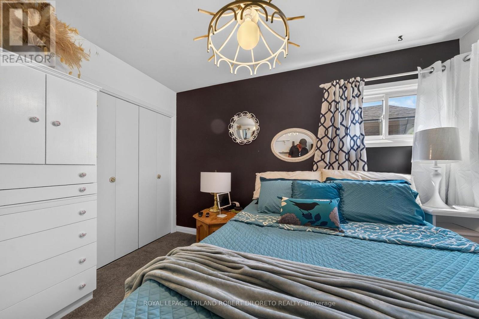 238 STARLIGHT AVENUE - 16