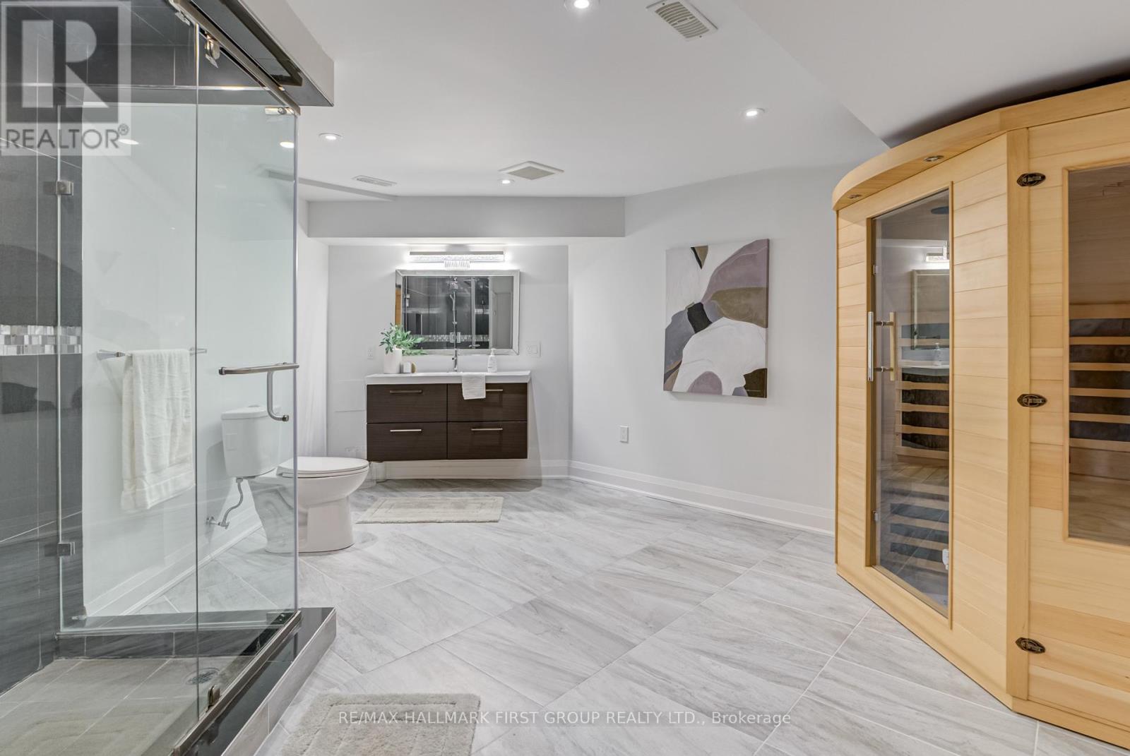 125 PERCY CRESCENT - 31