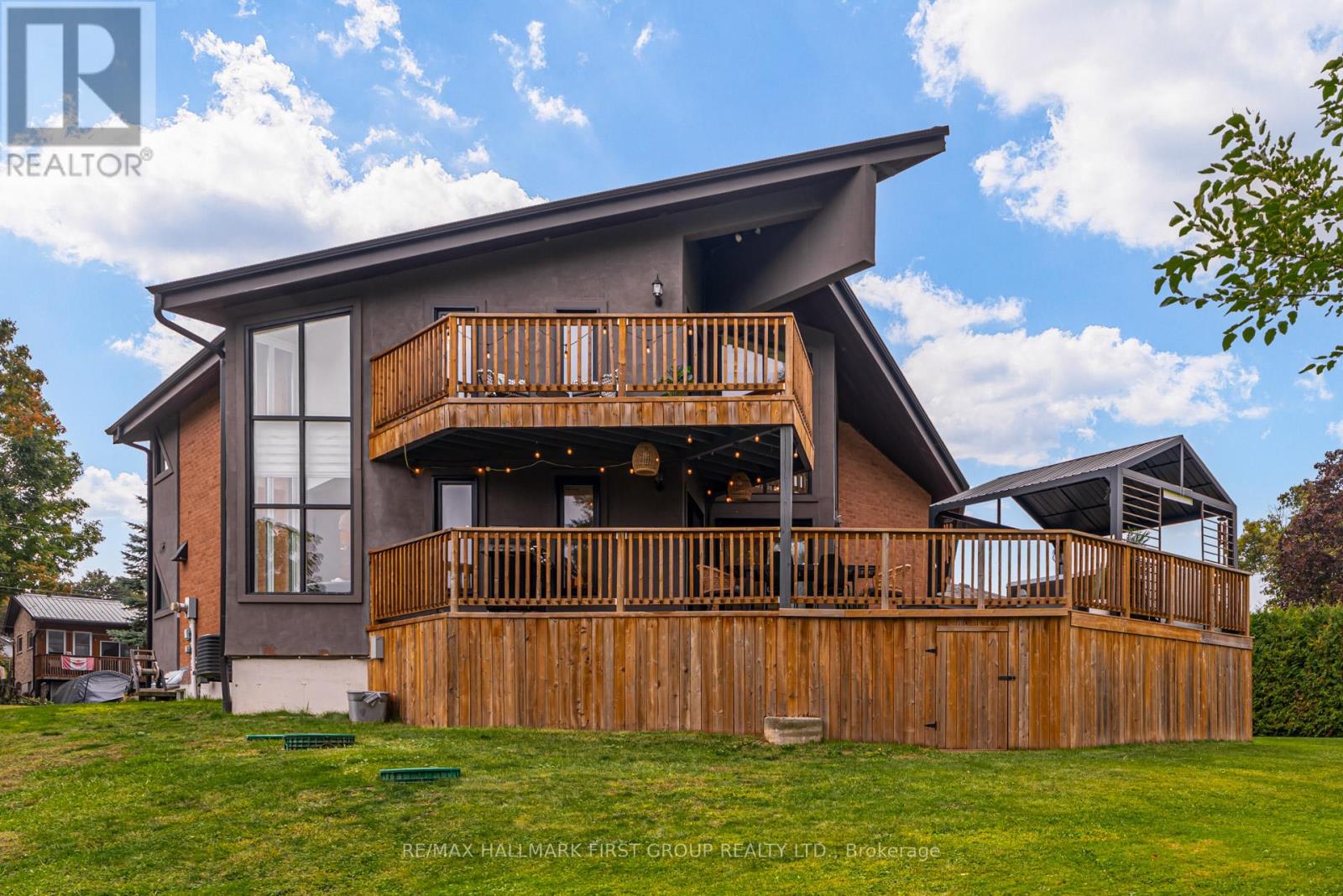 125 PERCY CRESCENT - 36