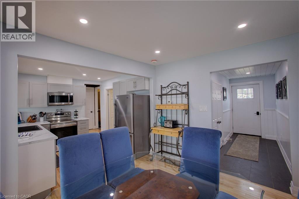 4 BROWNS Lane - 15