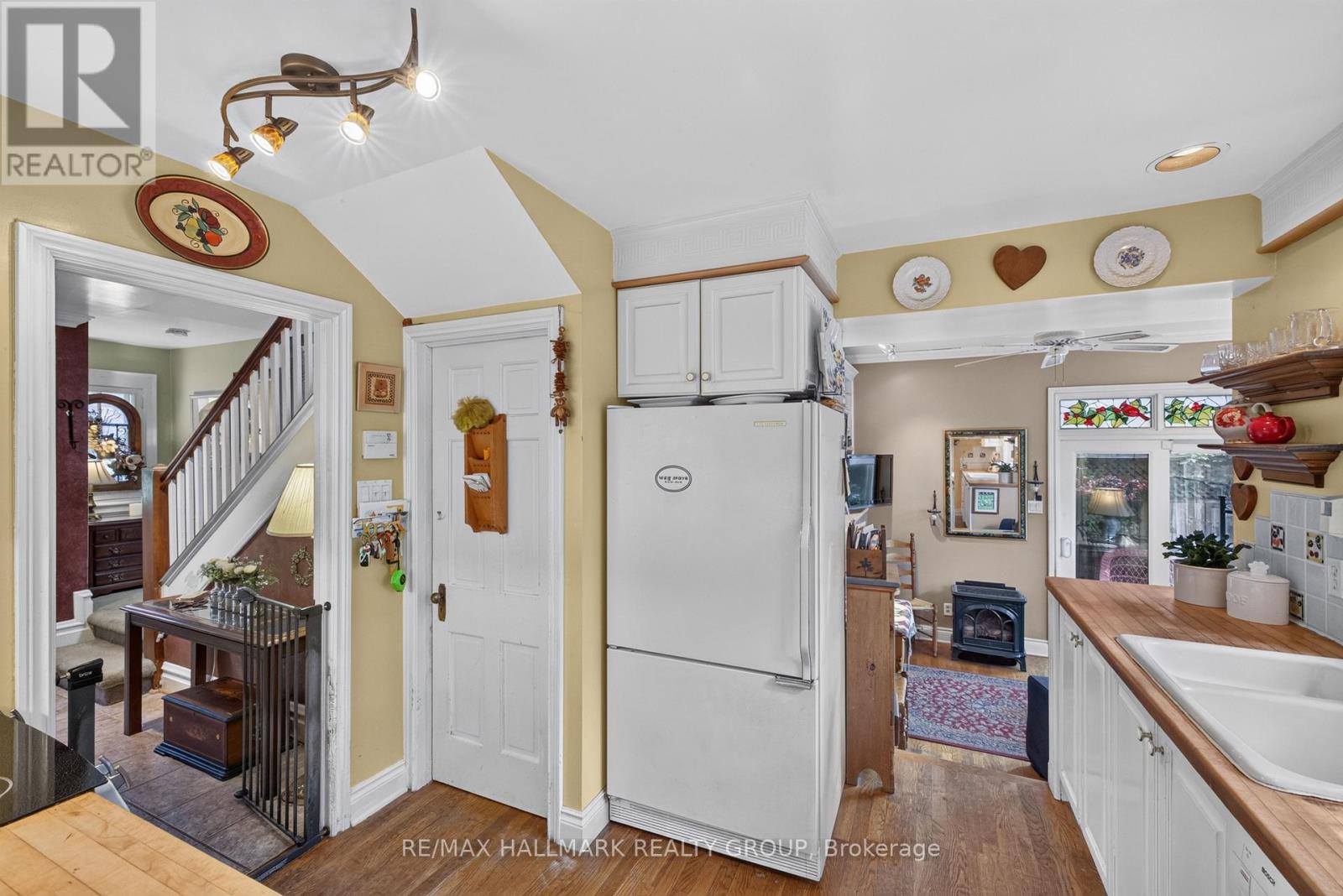 8 RUSKIN STREET - Image 14