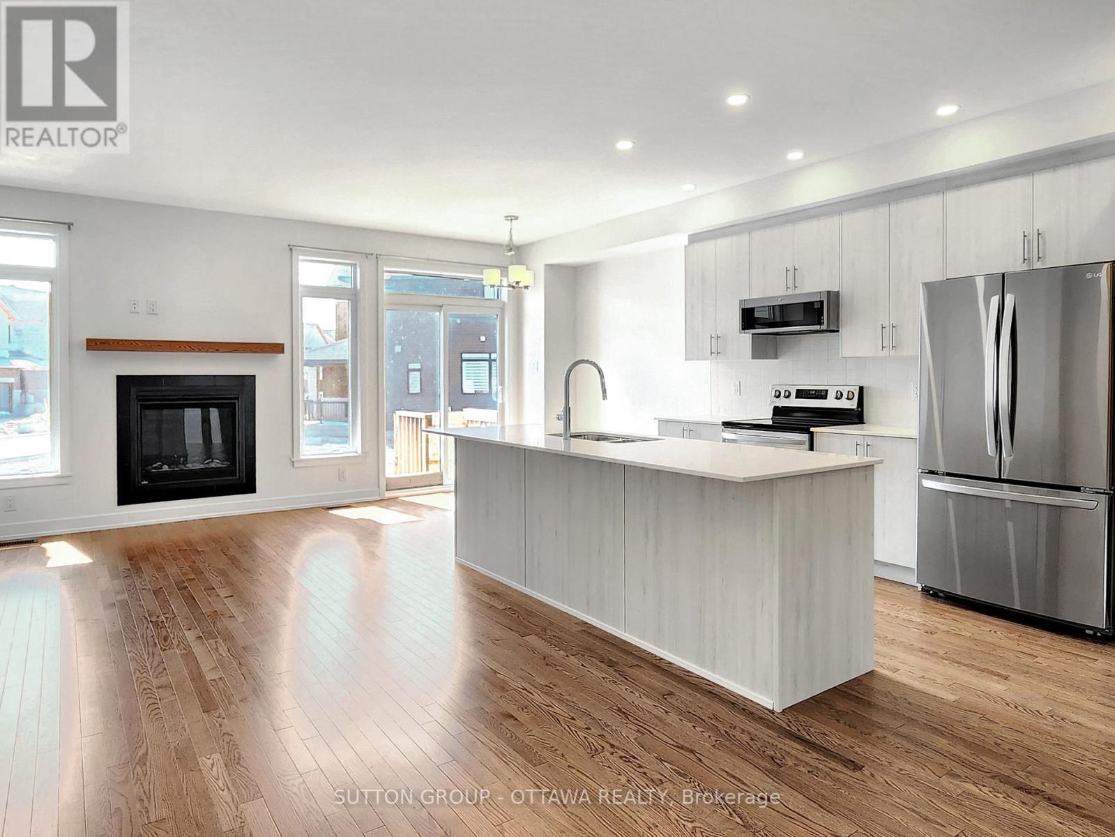 3 Bed, 3 Bath House for Rent in Ottawa – 274 DARJEELING AVENUE, Ottawa – MLS# X13592232 - Image 14