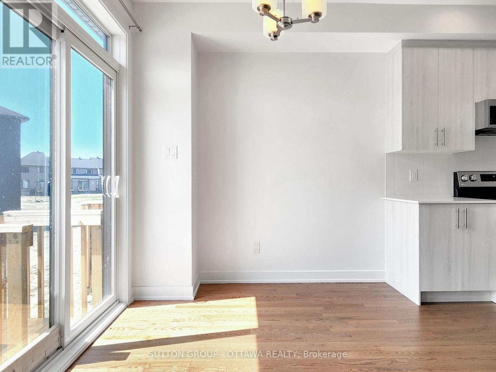 3 Bed, 3 Bath House for Rent in Ottawa – 274 DARJEELING AVENUE, Ottawa – MLS# X13592232 - Image 28