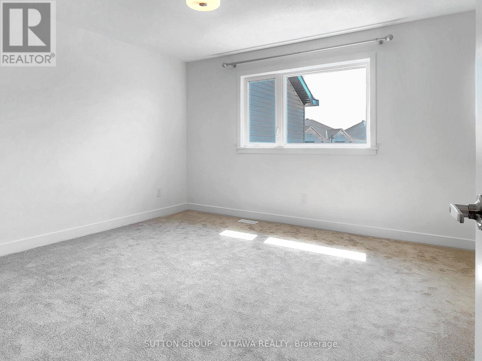 3 Bed, 3 Bath House for Rent in Ottawa – 274 DARJEELING AVENUE, Ottawa – MLS# X13592232 - Image 36