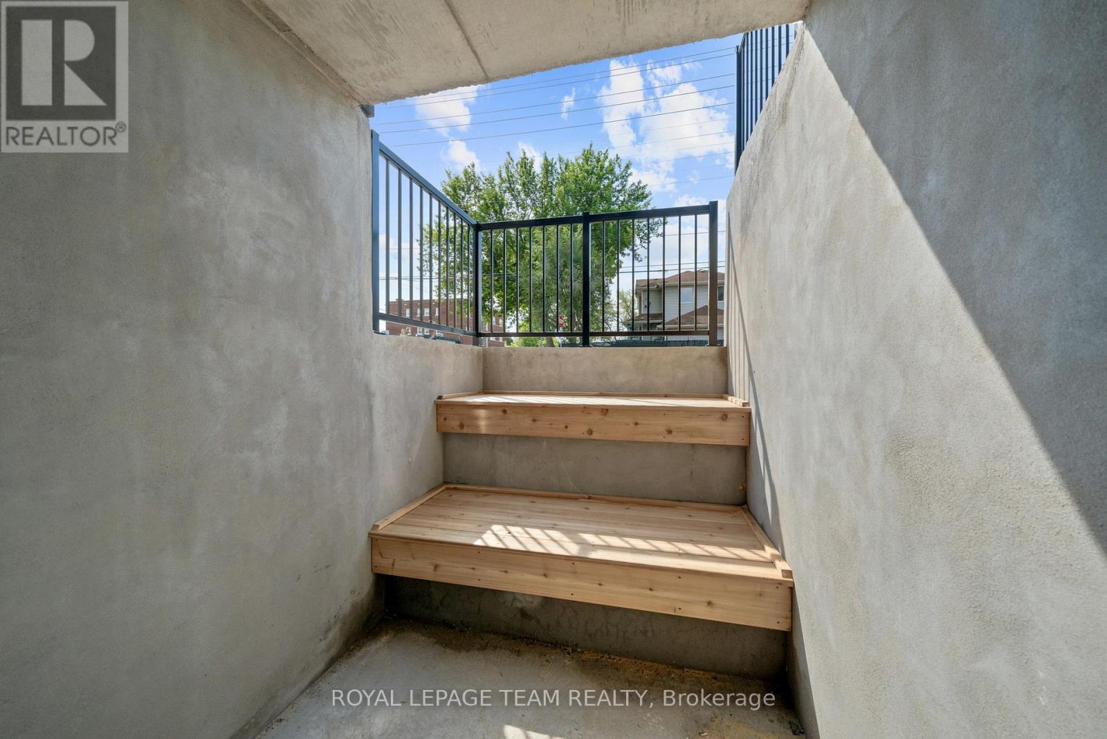 3 Bed, 2 Bath Multi-Family for Rent in Ottawa – LOWER – 998 HOLLINGTON STREET, Ottawa – MLS# X13592258 - Image 26