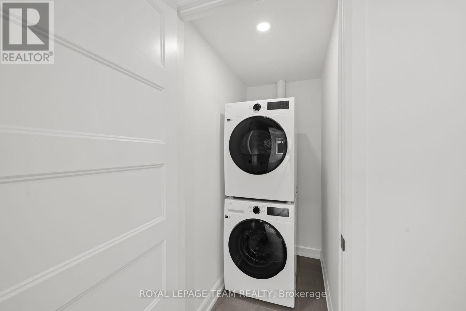 3 Bed, 2 Bath Multi-Family for Rent in Ottawa – MAIN – 998 HOLLINGTON STREET, Ottawa – MLS# X13592268 - Image 11